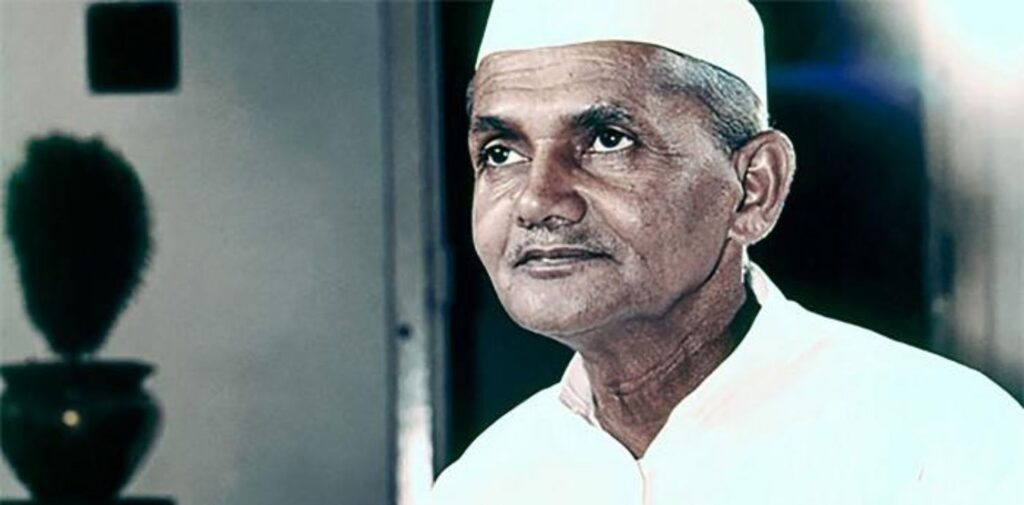 Simplicity and Integrity_ A Vanishing Virtue - Lal Bahadur Shastri - Nishant Verma