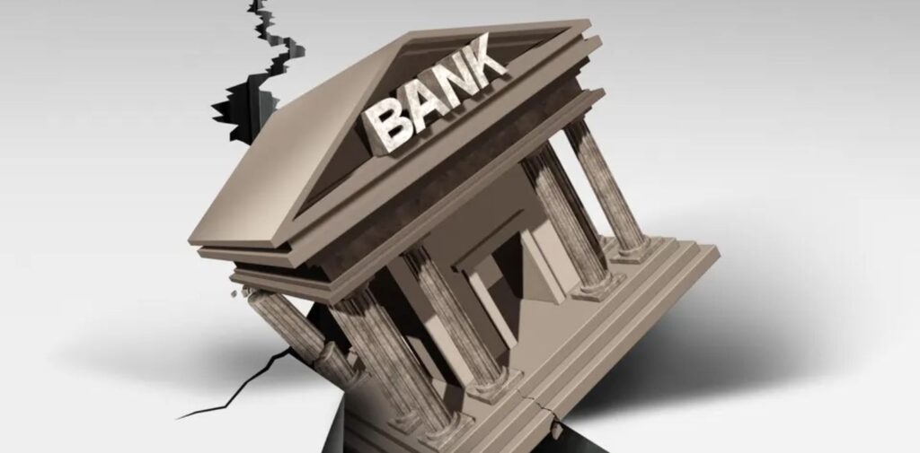 Indias-Banking-Crisis_-Understanding-the-Challenges-in-the-Financial-Sector-What-is-a-Banking-Crisis.