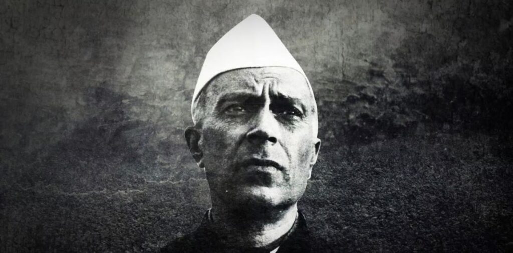 Nehru-Gandhi Family’s Influence on Indian Politics and Its Impact on Political Pluralism
