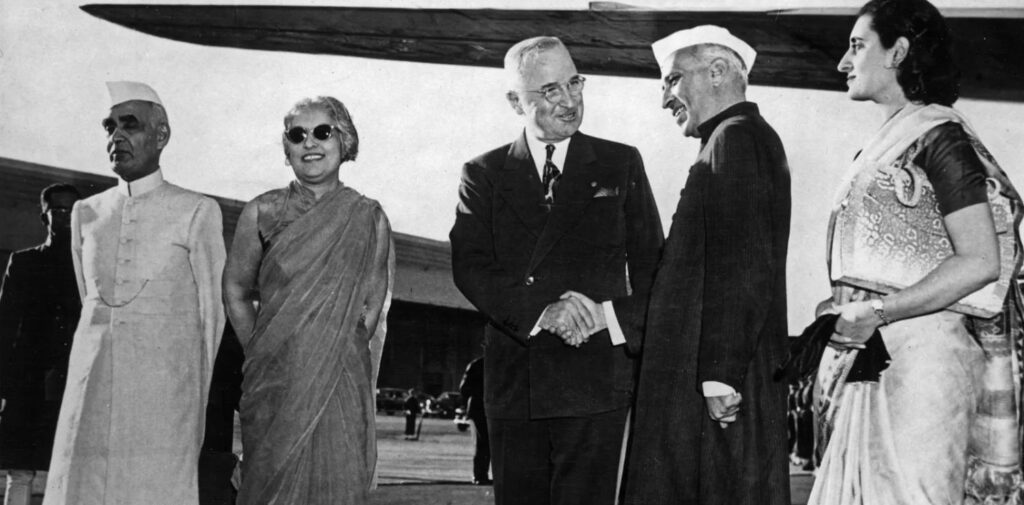 Congress Party's Dynastic Politics: The Role of the Nehru-Gandhi Family in Its Survival