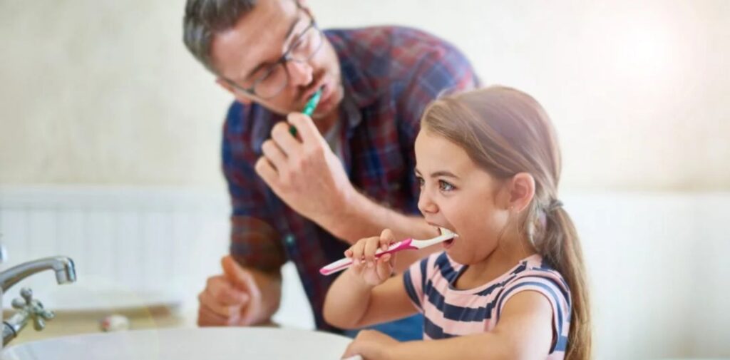 How-Can-Parents-Help-Their-Children-with-Dental-Care