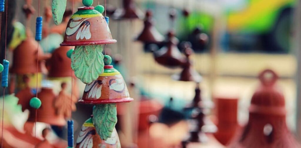 Impact-of-British-Raj-on-Indias-Economy-Destruction-of-Indian-Handicrafts-and-Industries