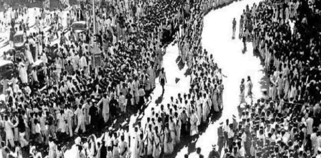Social-Reformers-in-Indias-Fight-for-Independence-Champions-of-Change-The-Importance-of-Social-Reform-in-the-Independence-Movement