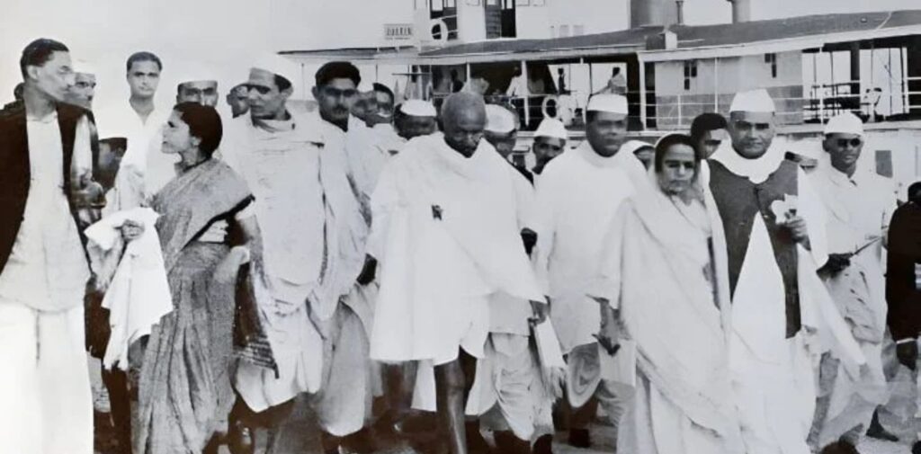 The-Role-of-the-Swadeshi-Movement-in-Indias-Independence
