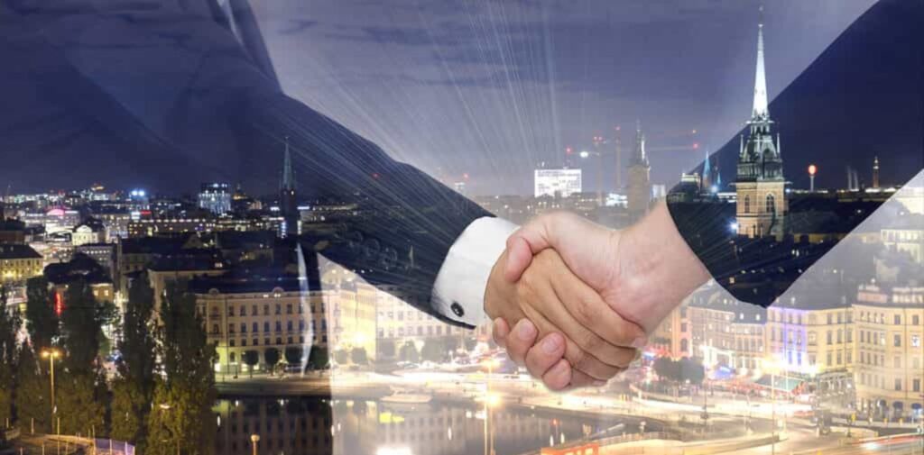 Building-Trust-with-Stakeholders.