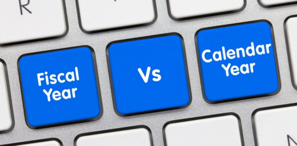Fiscal-Year-vs.-Calendar-Year-–-Whats-the-Difference.