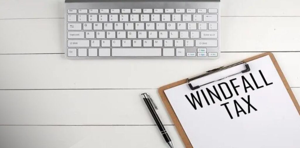 Understanding-What-a-Financial-Windfall-Means.